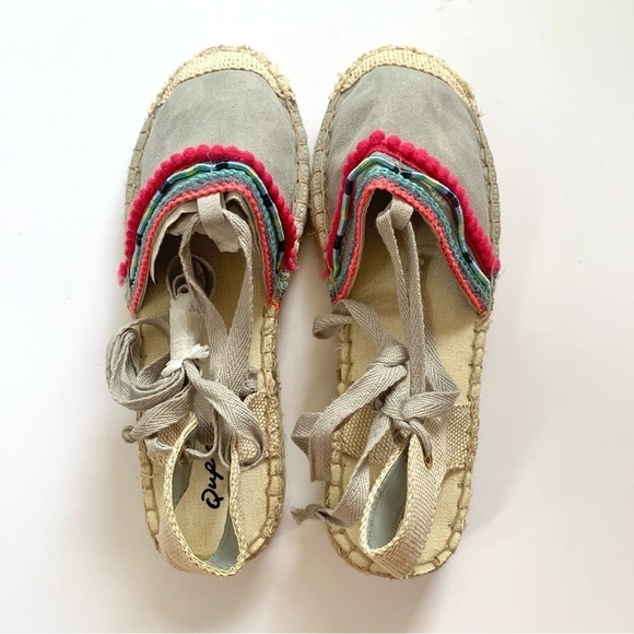 Qupid Tan and Gray Bohemian Colorful Gypsy Espadrilles - Picture 5 of 7